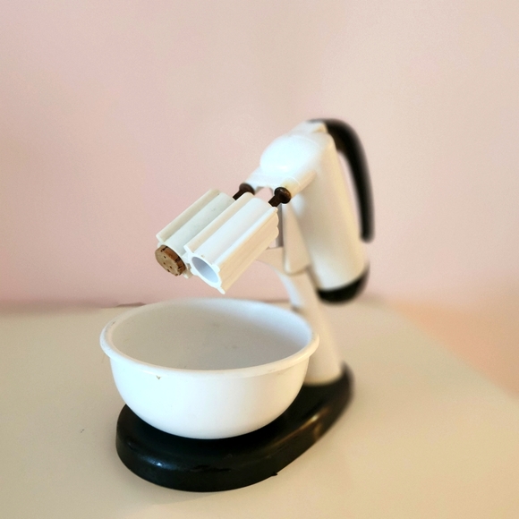 VINTAGE! mini mixer salt and pepper shaker - Picture 7 of 7